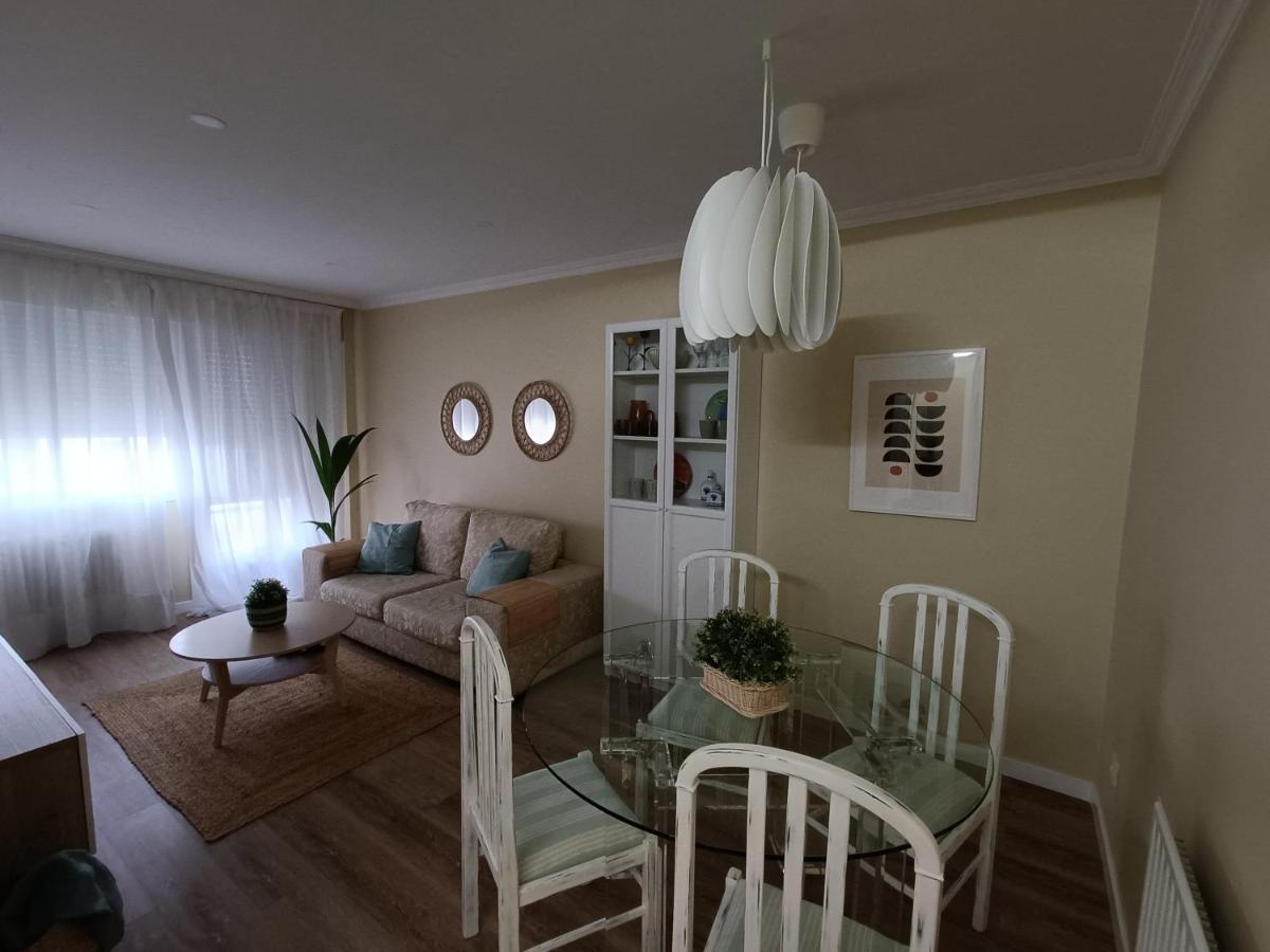 Apartamento Doctor Touron Vilagarcia de Arousa Dış mekan fotoğraf
