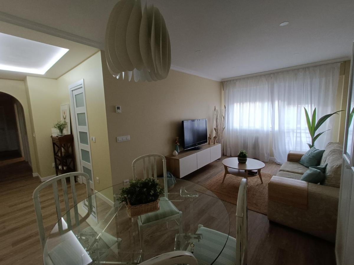 Apartamento Doctor Touron Vilagarcia de Arousa Dış mekan fotoğraf